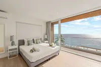 Stunning Seafront Villa in Lagun, Curacao – 5 Bedrooms with Direct Sea Access