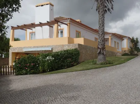 House / Villa - Sesimbra