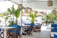Tinas Plus Hotel