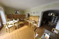 Hotel Obermühle - breakfast