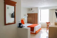 Hotel & Suites Real del Lago - balcony