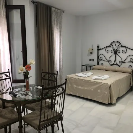 Hostal Almanzor