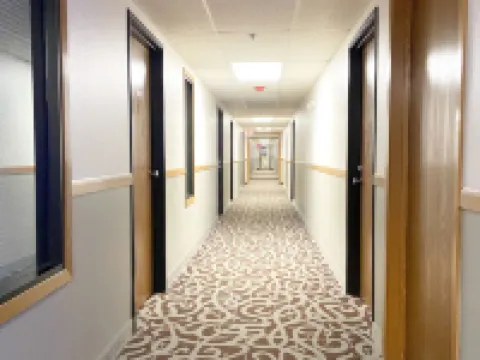 Burke Inn Motel & Suites Hotels in Carroll