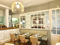 Cit'Hotel Le Volney Hôtels à : Distré