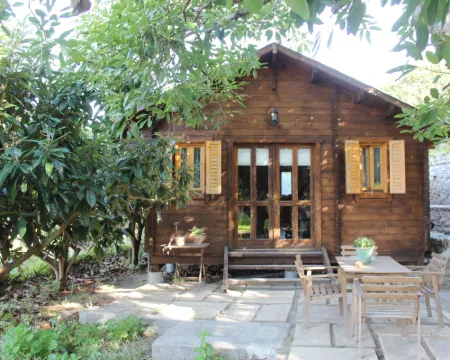 熱帶阿爾姆尼卡露營地 Velilla-Taramay酒店