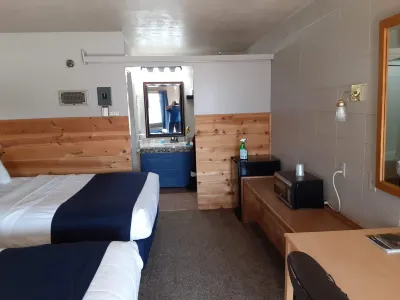 Two Rivers Inn West Hotel a 