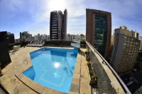 Leon Park Hotel e CONVENÇÕES - Melhor Custo Benefício - piscina