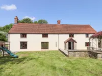 Nempnett Farmhouse Hotel a Burrington
