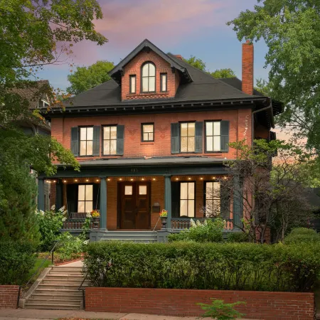 Historic District Bnb Отели рядом с достопримечательностью «Музей науки штата Миннесота»