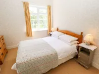 East Farm Cottage Hotels in West Lindsey District