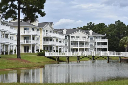 Brunswick Plantation Studio Unit 604l with Outdoor Pool and 27 Hole Golf Course Onsite by Redawning