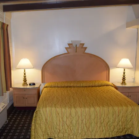 Stanlunds Inn and Suites