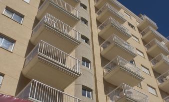 Apartamentos Turisticos Biarritz - Bloque I - Housity