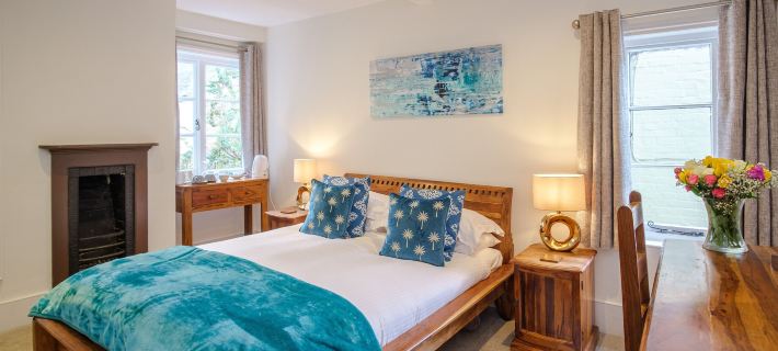 White Hart Cafe Bar & Bistro Hotels in Telford
