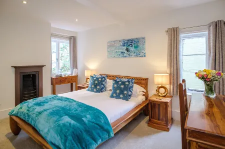 White Hart Inn Отели в г. Айронбридж