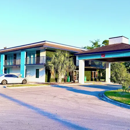 Eglin Extended Stay Hotel, a Howard Johnson by Wyndham