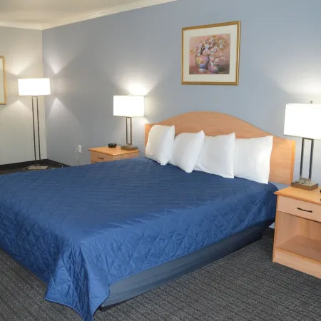 Budget Inn