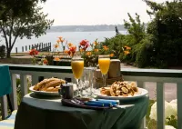 The Stirling House Waterfront Inn Greenport