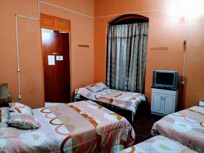 Hostal Latitud Ecuem Hotel di 