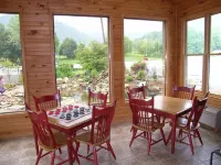 Jonathan Creek Inn and Villas Hotels in Haywood County