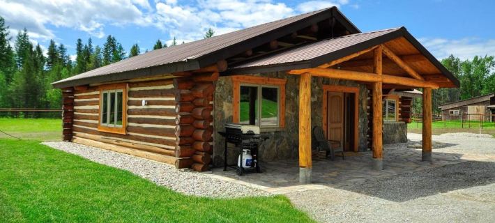 Glacier Homestead Hotels in Flathead County