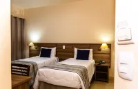 Fenix Hotel Pouso Alegre - Bintang 3