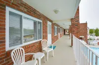 Bright Condo Half-Block to Cape May Beach! - Kitchens