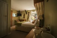 The Salty Monk Bed & Breakfast Hotels in 