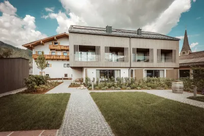 Neuwirt - Boutiquehotel & Wirtshaus Hotels in Гемайнде Голлинг ан дер Зальцах