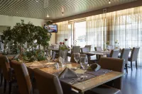 Vivaldi Hotel Hotels in Heist-op-den-Berg