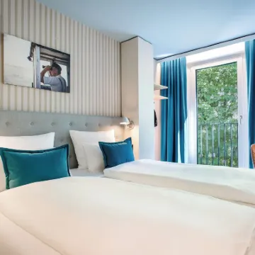 Motel One Rostock Hotels near Stadthalle Rostock