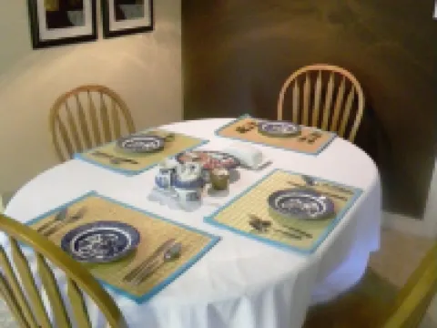 Shamrock Suites โรงแรมในCarleton County