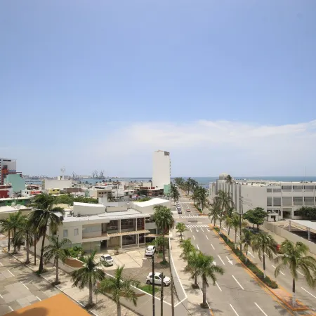 Howard Johnson by Wyndham Veracruz