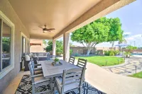 Walk to Surprise Stadium: Villa w/ Covered Patio! - parking