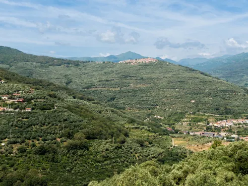 Ca'de Pauline Hotels in Chiusanico