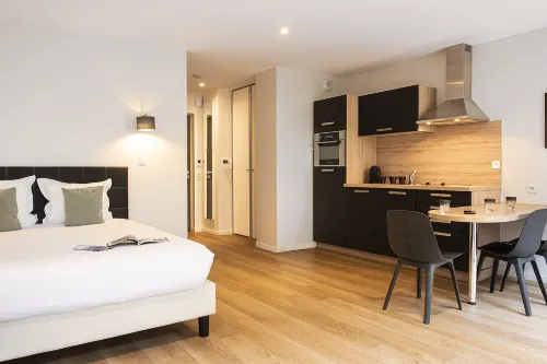 La Maison d'Eugène Appart'Hôtel - Centre Historique Các khách sạn ở Honfleur