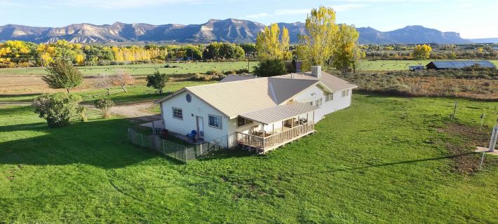 Cortez Retreat w/ Office & Stunning Mtn Views Hotels in Montezuma County