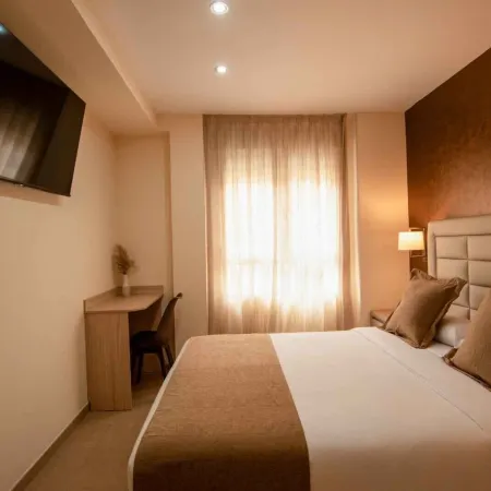 Agora Hostal