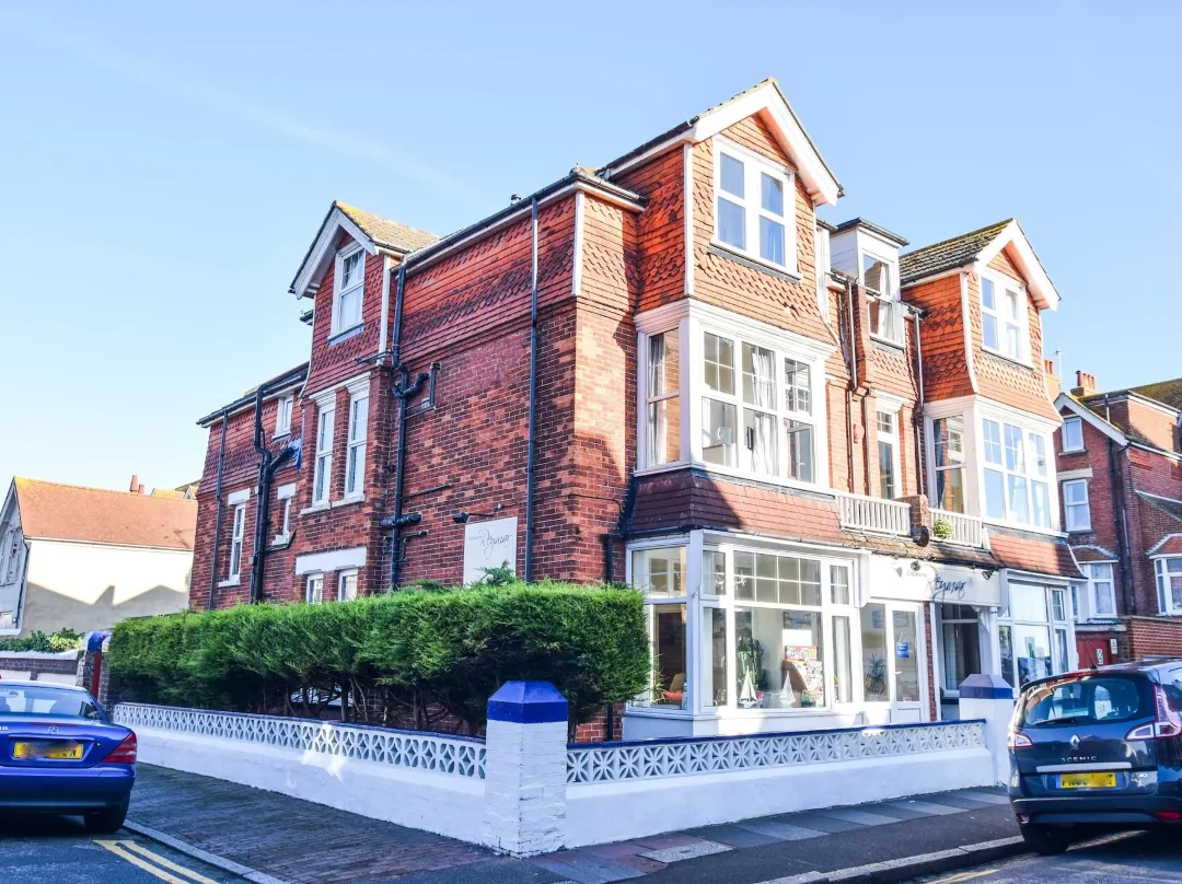 Eastbourne Reymar -