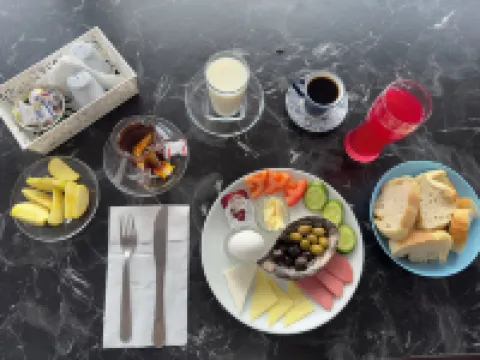 โรงแรมมิตราดาวน์ทาวน์