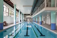 Island Club Hotel & Apartments Hotels in Century City