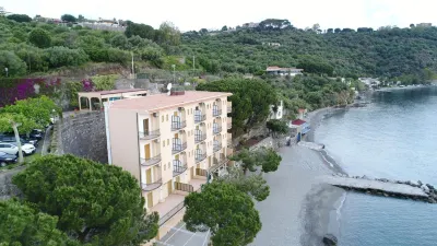 Hotel Ristorante Riviera Lido Hotel in zona Stadio del Rugby Ennio Magistri