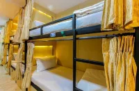 Seven Hills Dormitory - Hostel