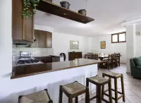 La Villa - Luxury Home - Pet friendly