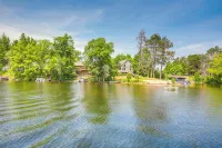 Lakefront Wisconsin Cabin: Dock, Walk to Beach! - 3-Star