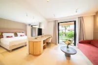 Hotel Brin d'Azur - Saint Tropez Hotels in Gassin