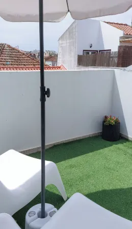 Ó da Casa-Typical Portuguese Guest House Отели рядом с достопримечательностью «PenichePraia - Bungalows, Campers and SPA»