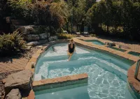 Hotel Chateau Bromont - Hot Springs