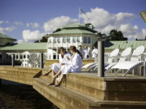 ヌナス ハヴスバッド ニュネスハムンのホテル