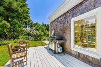 Quiet, luxe, near trails & town